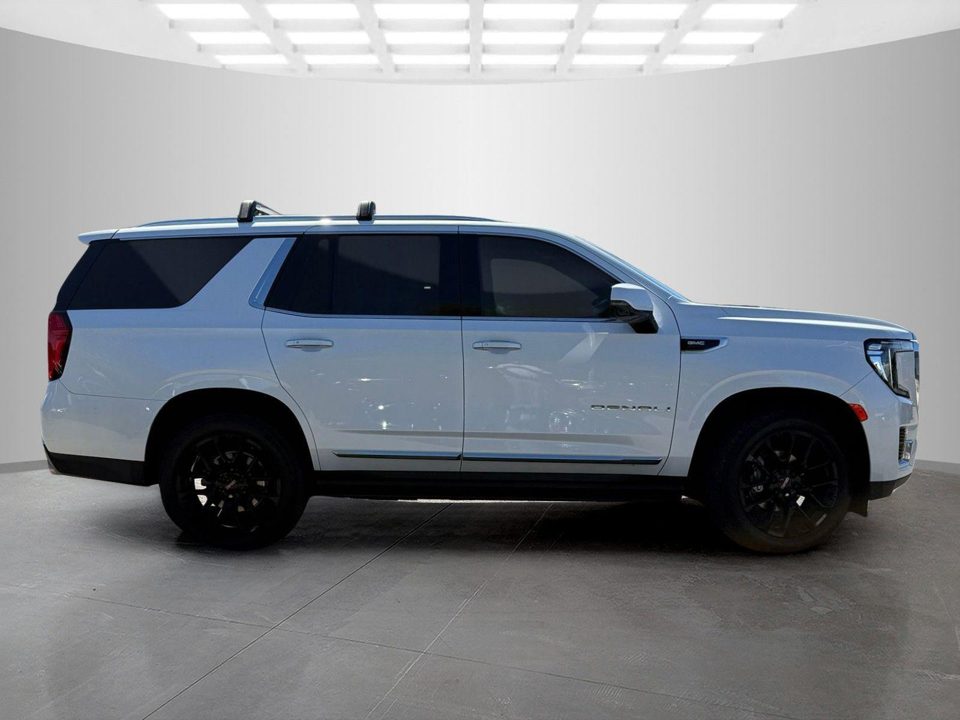2022 GMC Yukon 4WD Denali