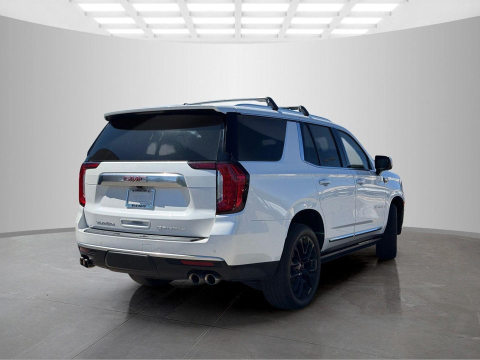 2022 GMC Yukon 4WD Denali