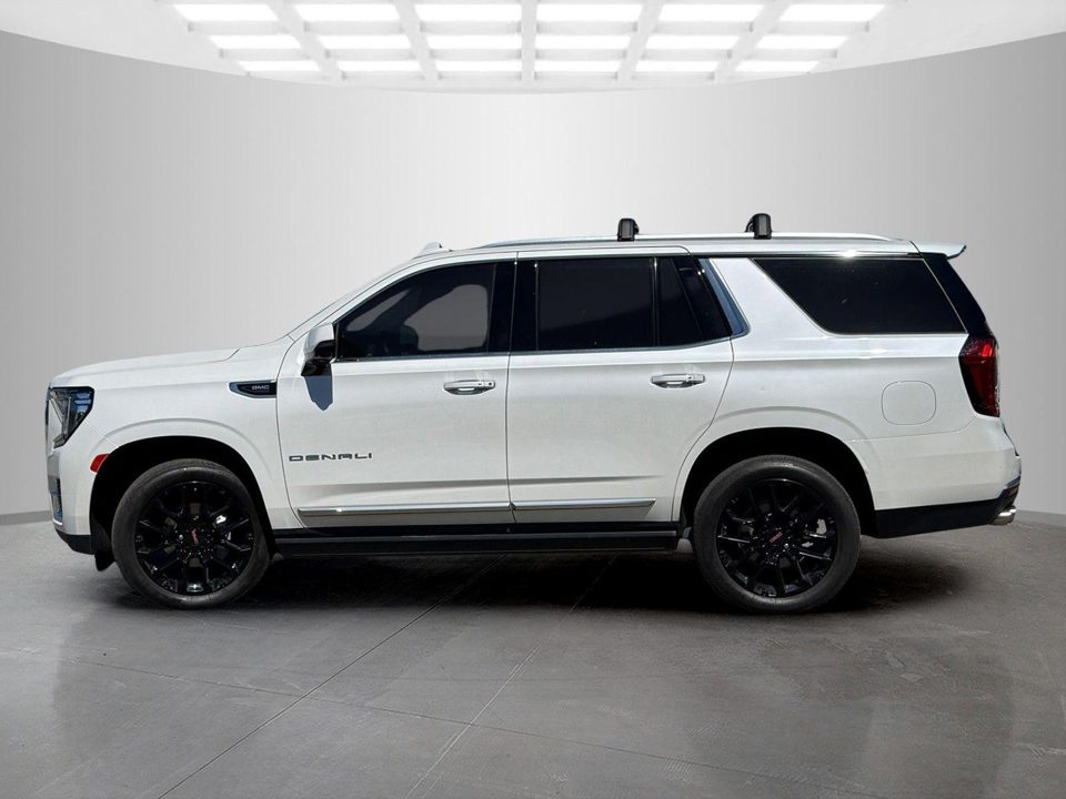 2022 GMC Yukon 4WD Denali