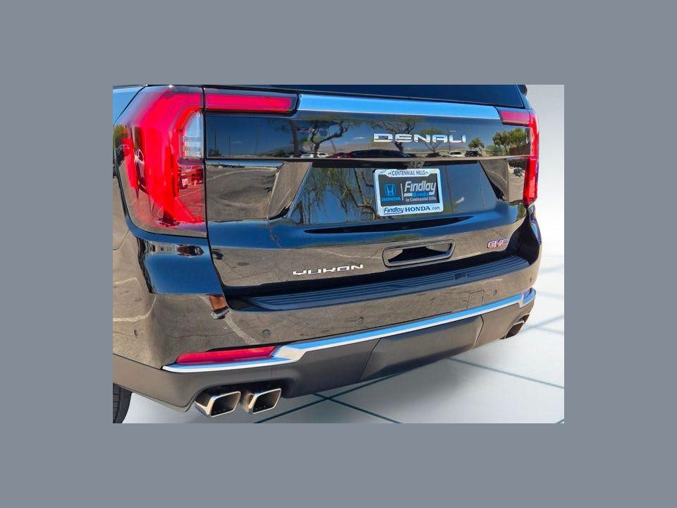 2026 GMC Yukon 4WD Denali