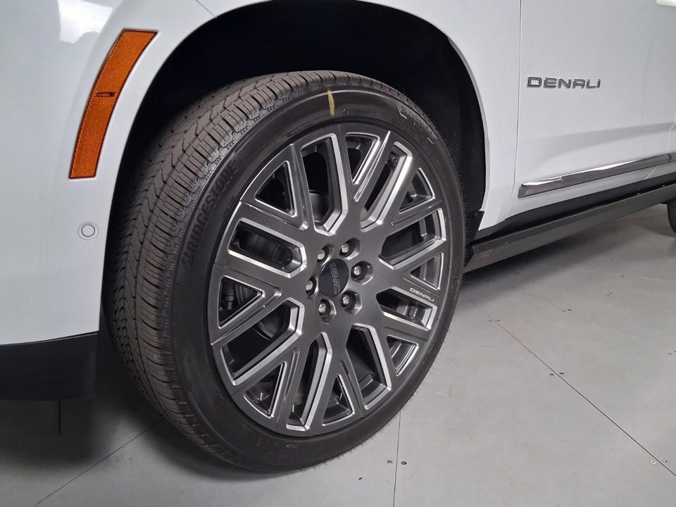 2026 GMC Yukon 4WD Denali Ultimate