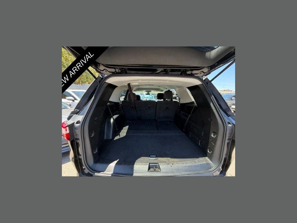 2020 Chevrolet Traverse FWD LS