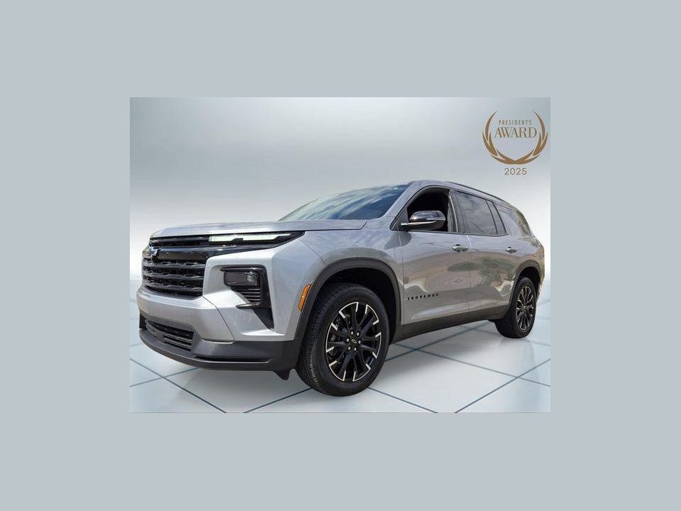 2025 Chevrolet Traverse FWD LT