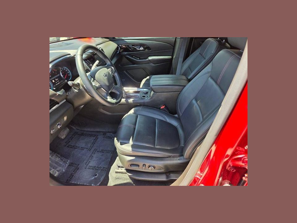 2023 Chevrolet Traverse FWD RS