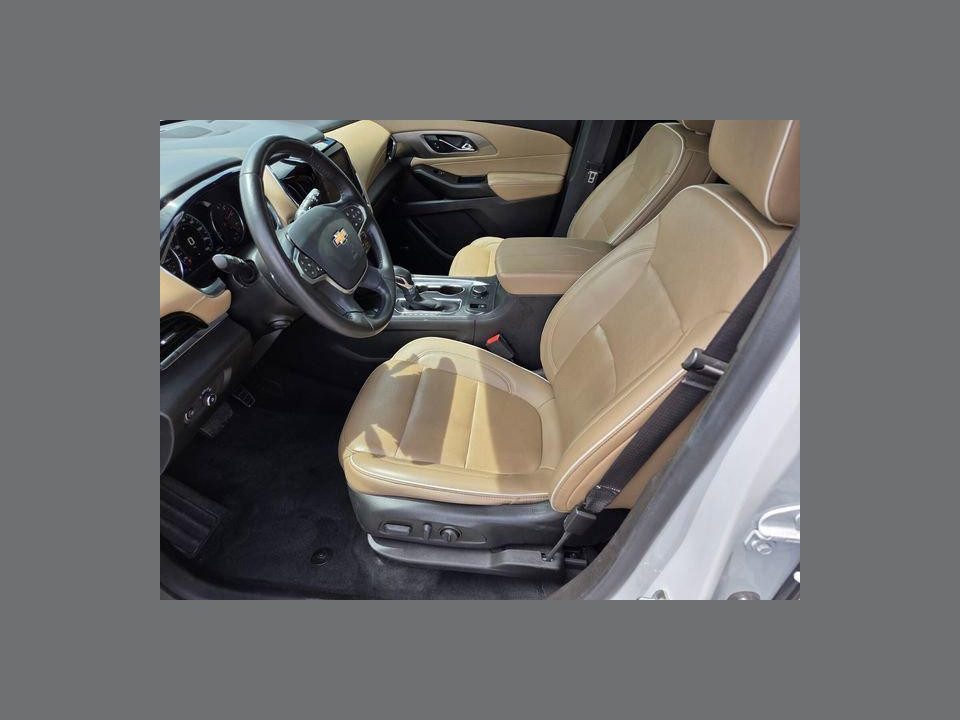 2022 Chevrolet Traverse FWD Premier