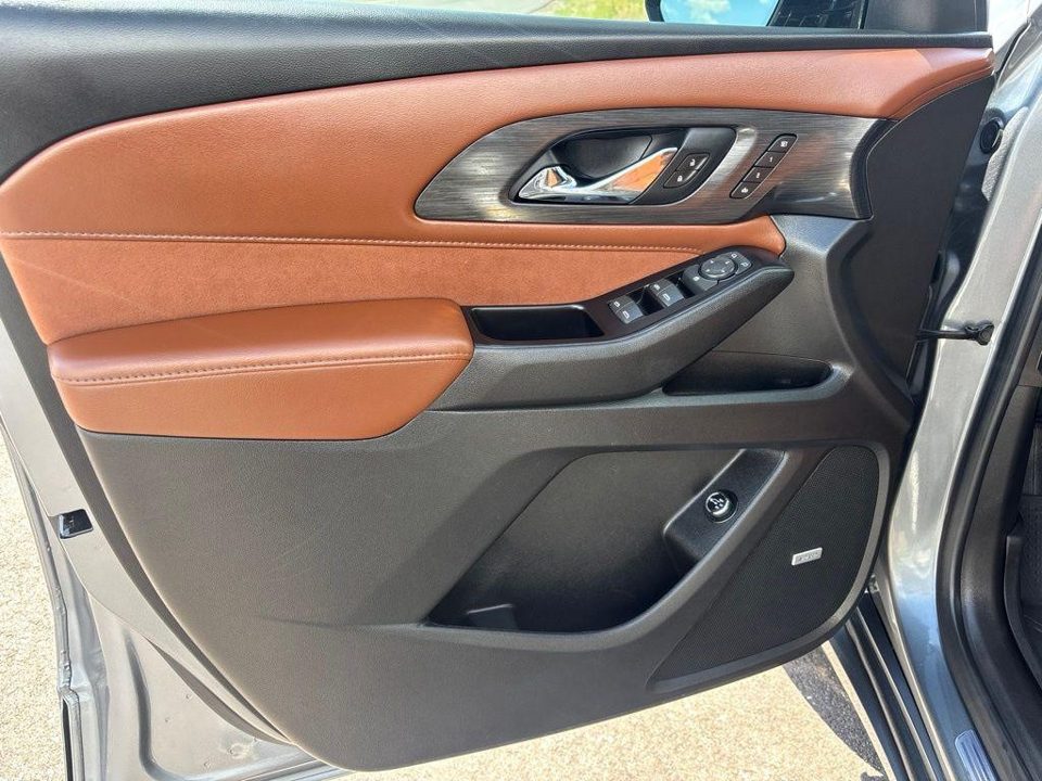 2020 Chevrolet Traverse AWD High Country