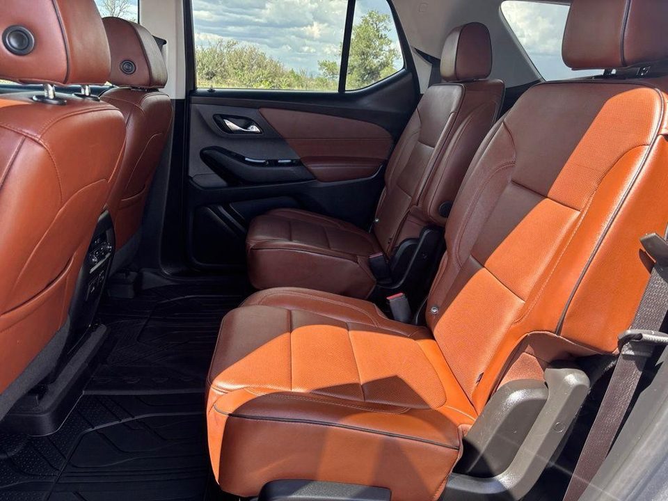 2020 Chevrolet Traverse AWD High Country