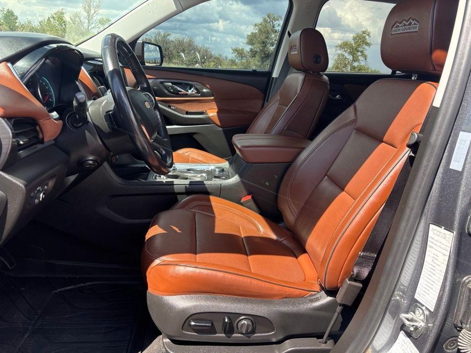 2020 Chevrolet Traverse AWD High Country