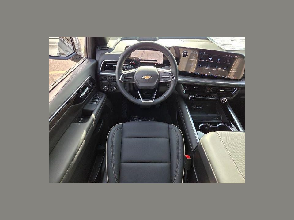 2026 Chevrolet Suburban Premier, RWD