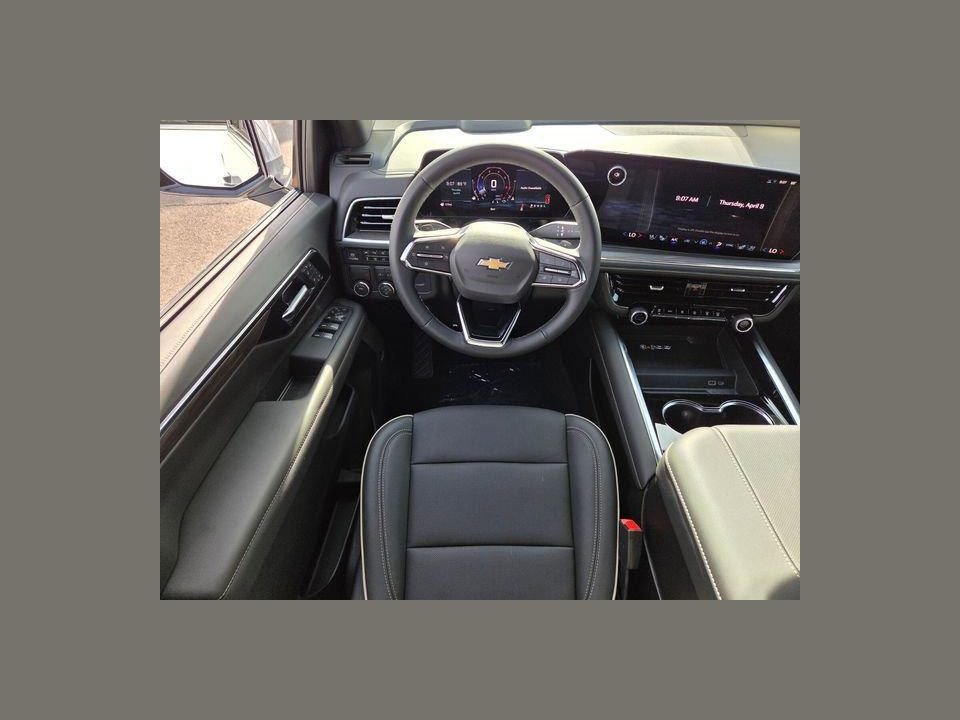 2026 Chevrolet Suburban Premier, RWD