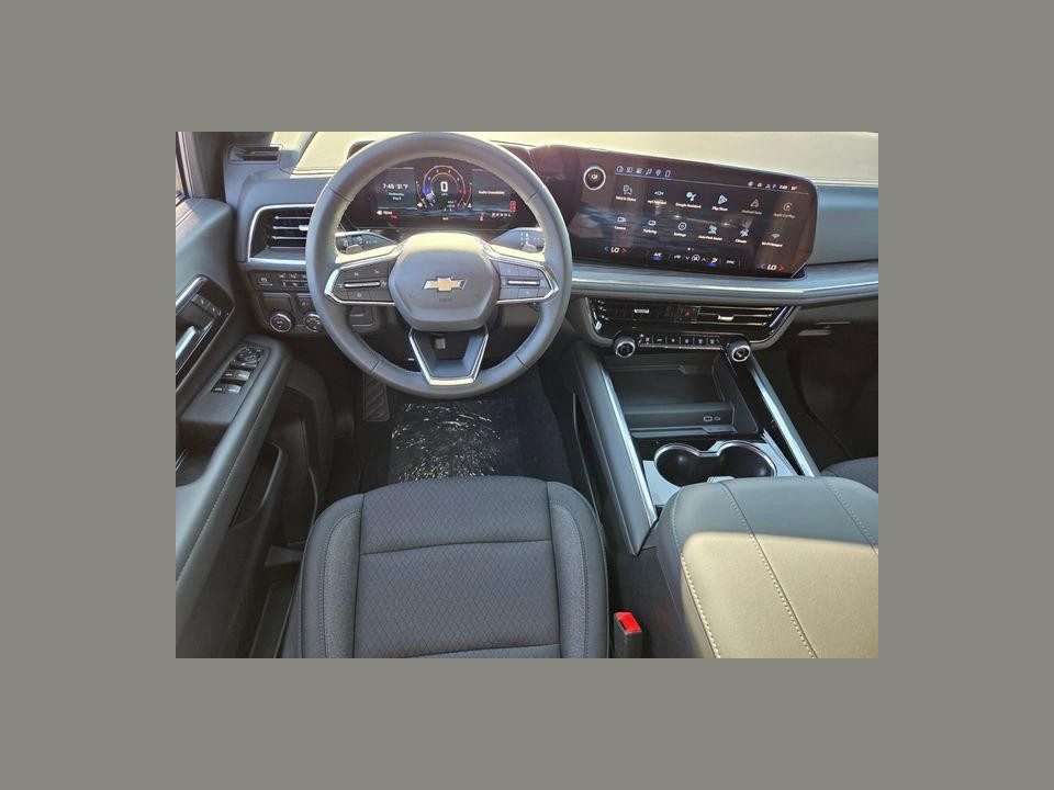 2026 Chevrolet Tahoe LS