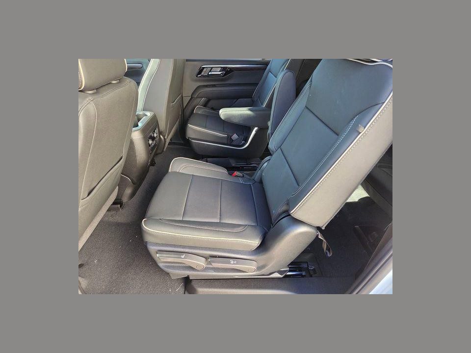 2026 Chevrolet Suburban Premier, 4WD
