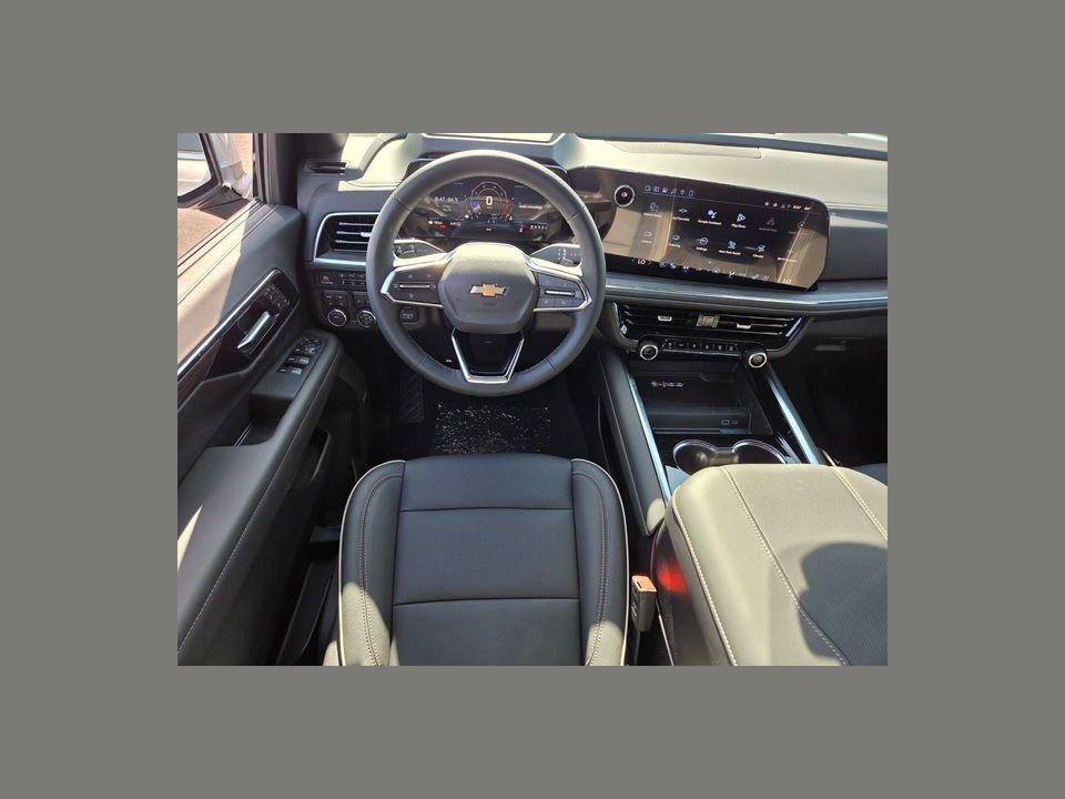 2026 Chevrolet Suburban Premier, 4WD
