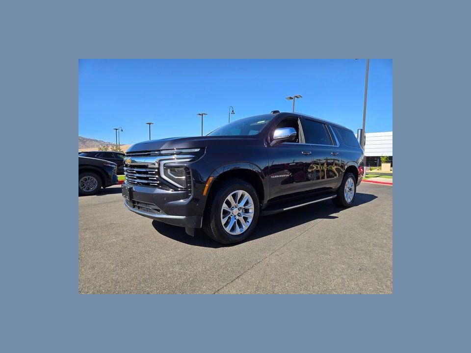 2025 Chevrolet Suburban 4WD Premier
