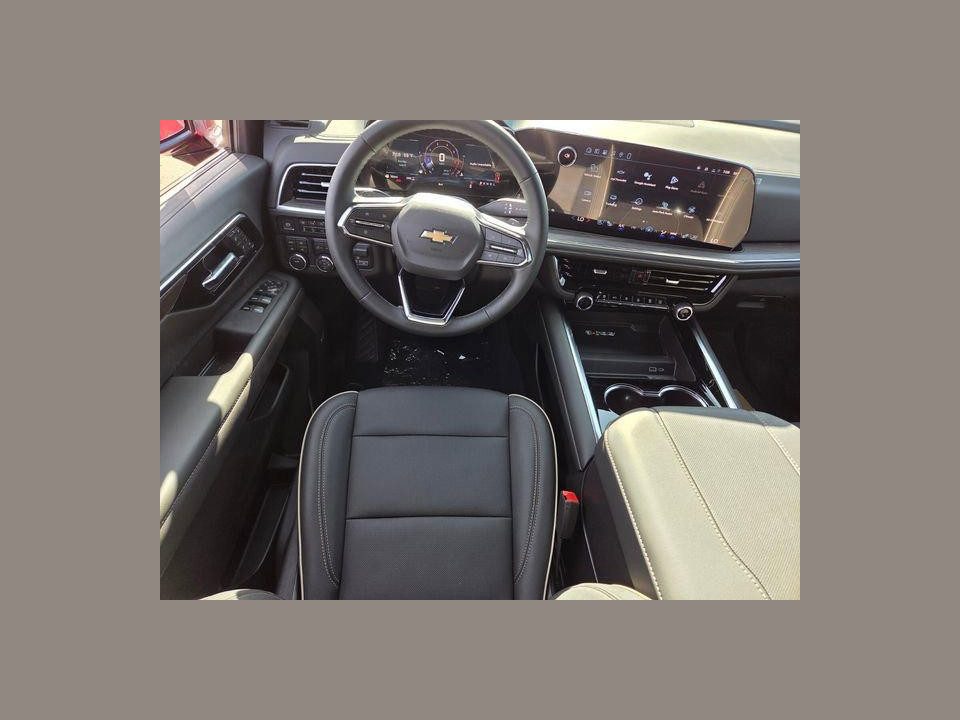 2026 Chevrolet Tahoe 4WD Premier