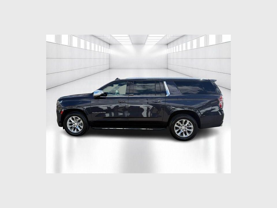 2022 Chevrolet Suburban 2WD Premier