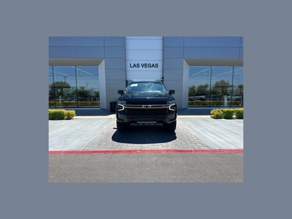 2021 Chevrolet Suburban 4WD Z71