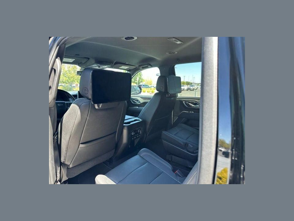 2021 Chevrolet Suburban 4WD Z71