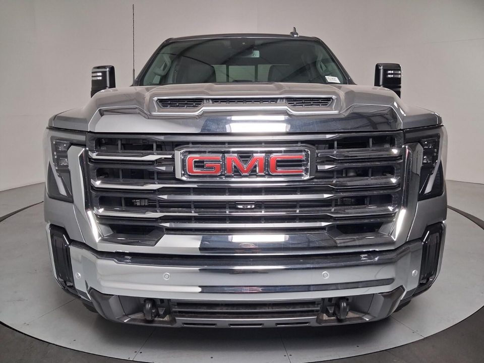 2026 GMC Sierra 2500 HD Crew Cab, Standard Bed, SLT, 4WD