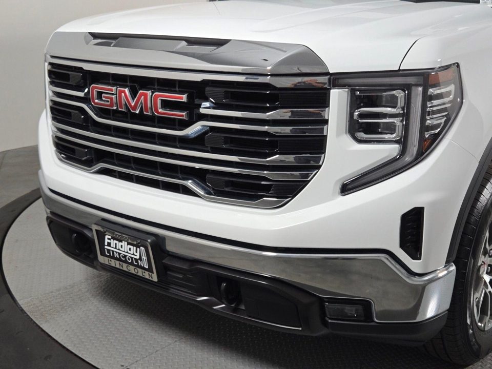 2025 GMC Sierra 1500 2WD Crew Cab Short Box SLT