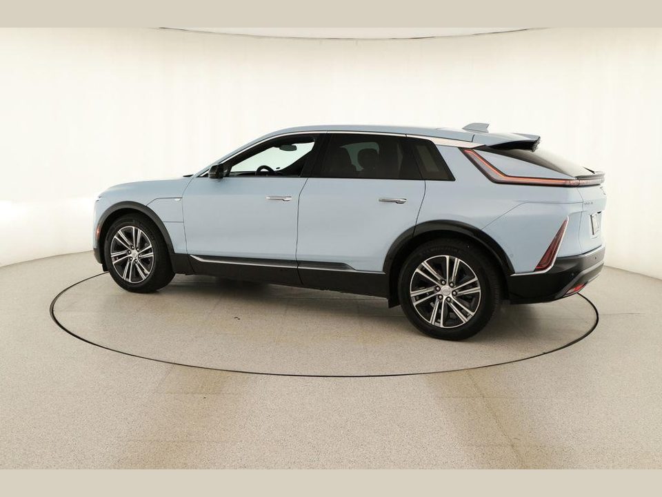 2024 Cadillac LYRIQ Luxury w/1SC
