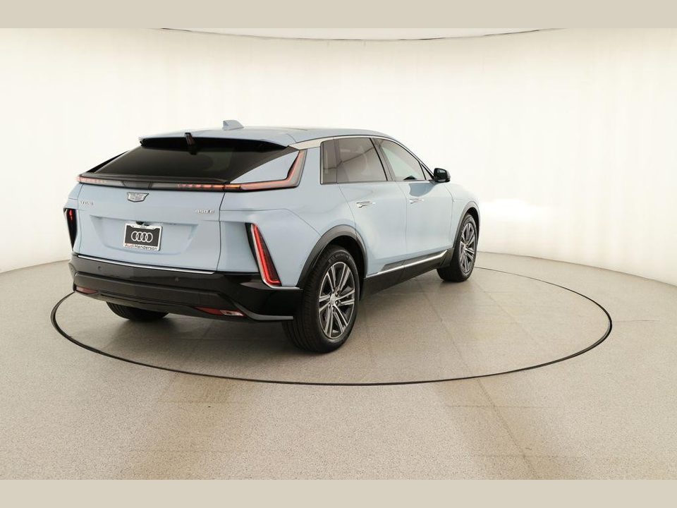 2024 Cadillac LYRIQ Luxury w/1SC