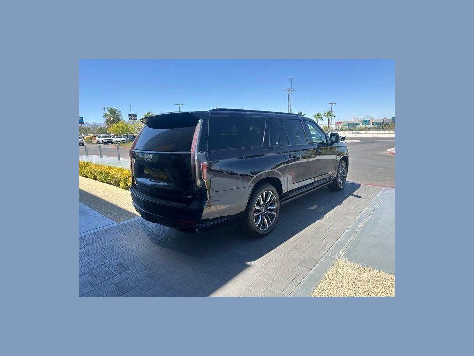 2023 Cadillac Escalade ESV 4WD Sport