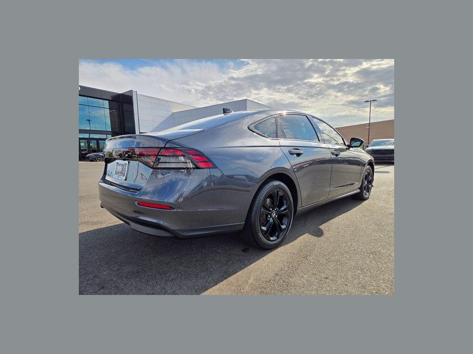 2025 Honda Accord Sedan SE