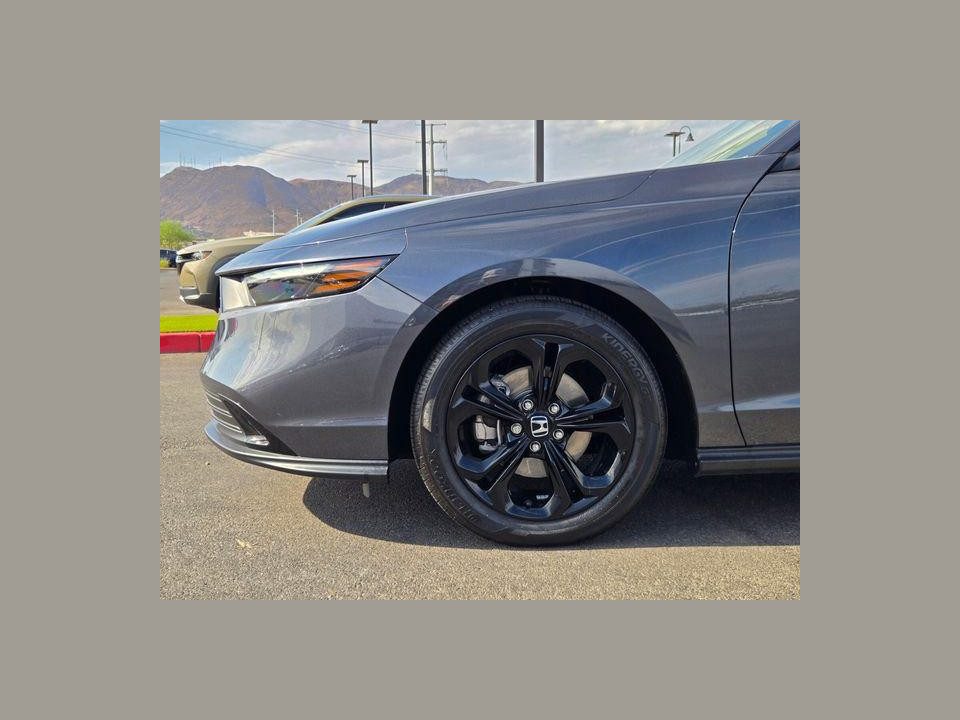 2025 Honda Accord Sedan SE