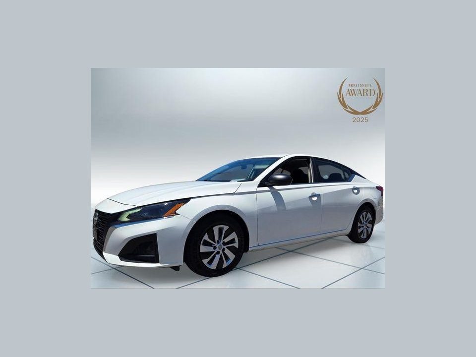 2024 Nissan Altima S FWD