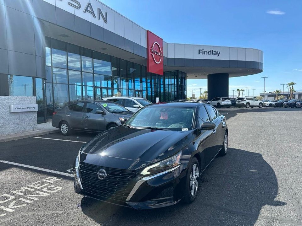 2025 Nissan Altima S FWD