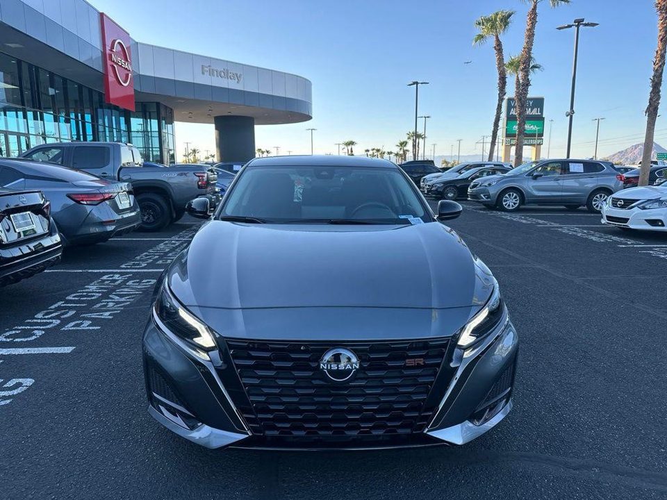 2024 Nissan Altima SR FWD