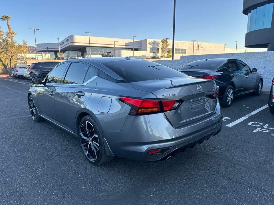2024 Nissan Altima SR FWD