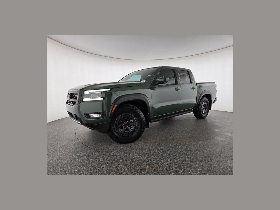 2025 Nissan Frontier Crew Cab PRO-X 4x2
