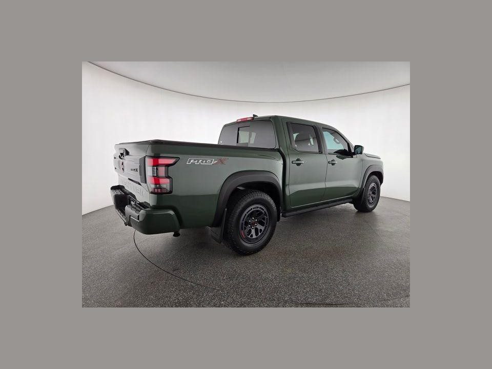 2025 Nissan Frontier Crew Cab PRO-X 4x2