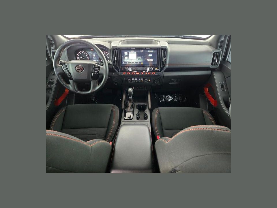 2025 Nissan Frontier Crew Cab PRO-X 4x2