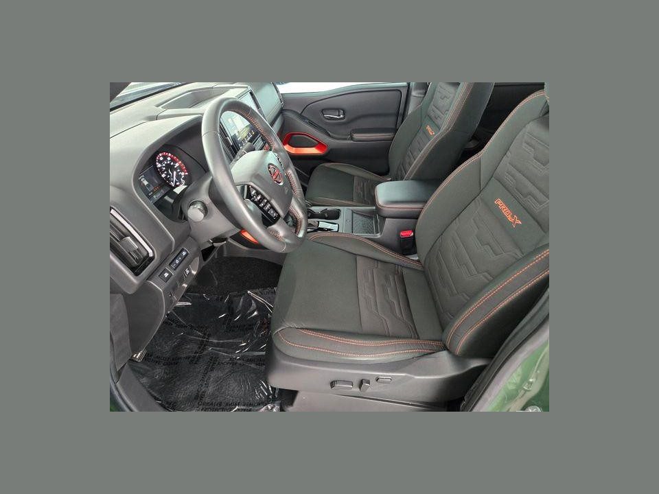 2025 Nissan Frontier Crew Cab PRO-X 4x2