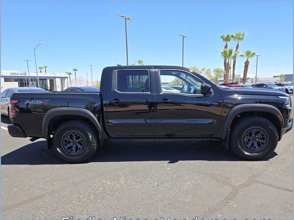 2026 Nissan Frontier Crew Cab PRO-X 4x2