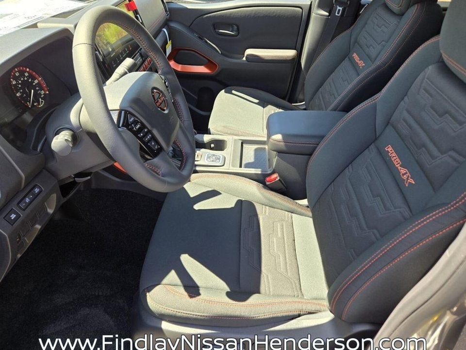 2026 Nissan Frontier Crew Cab PRO-4X 4x4
