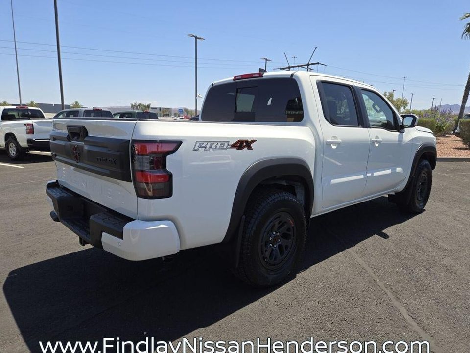 2026 Nissan Frontier Crew Cab PRO-4X 4x4