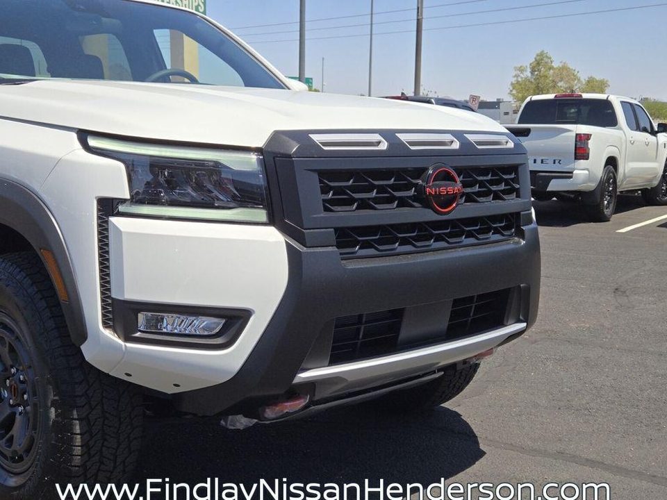2026 Nissan Frontier Crew Cab PRO-4X 4x4