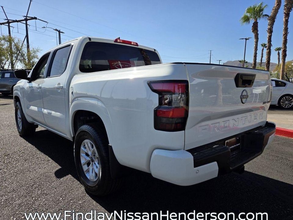 2024 Nissan Frontier Crew Cab SV 4x4