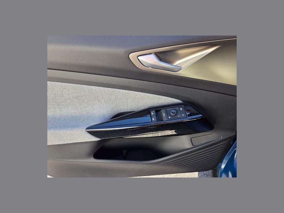 2026 Volkswagen ID.4 Pro