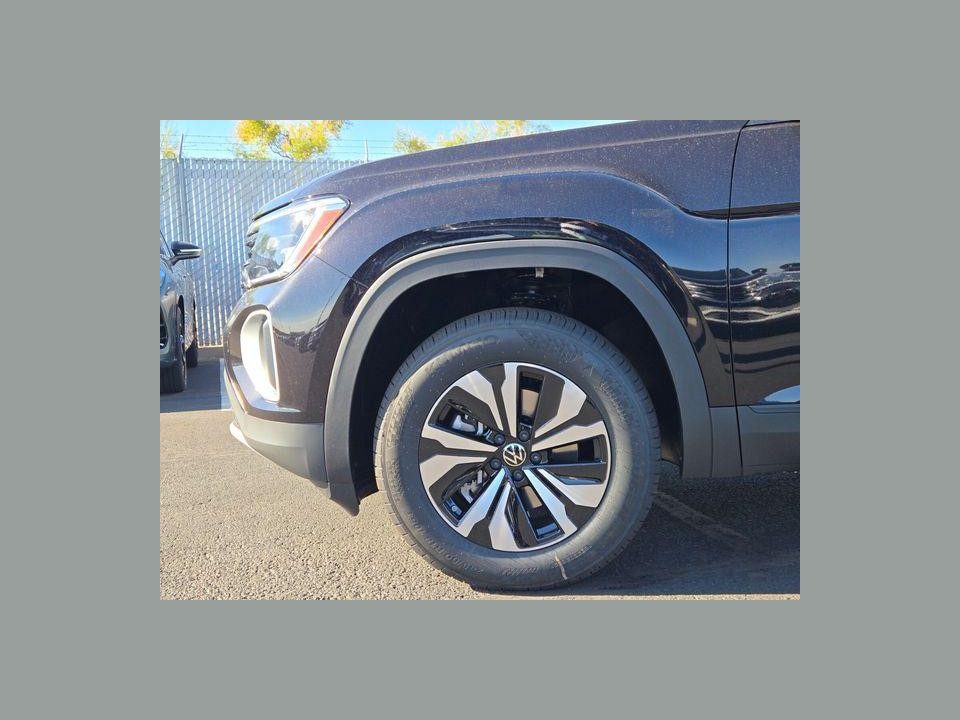 2026 Volkswagen Atlas SE
