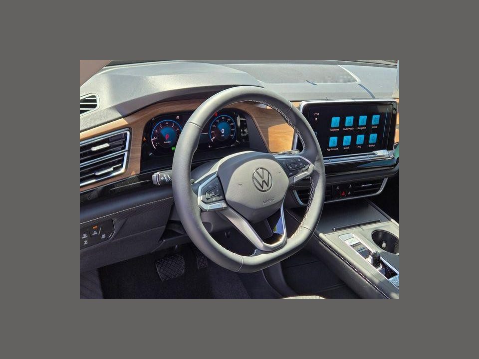 2026 Volkswagen Atlas SE