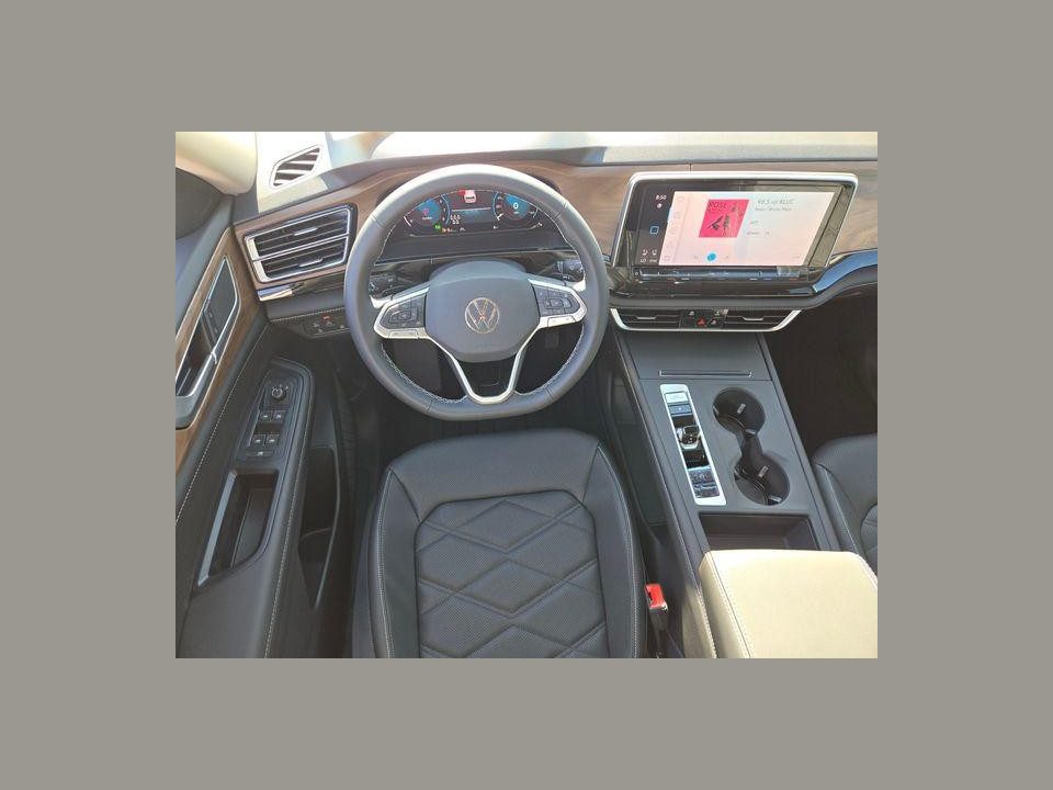 2026 Volkswagen Atlas SE