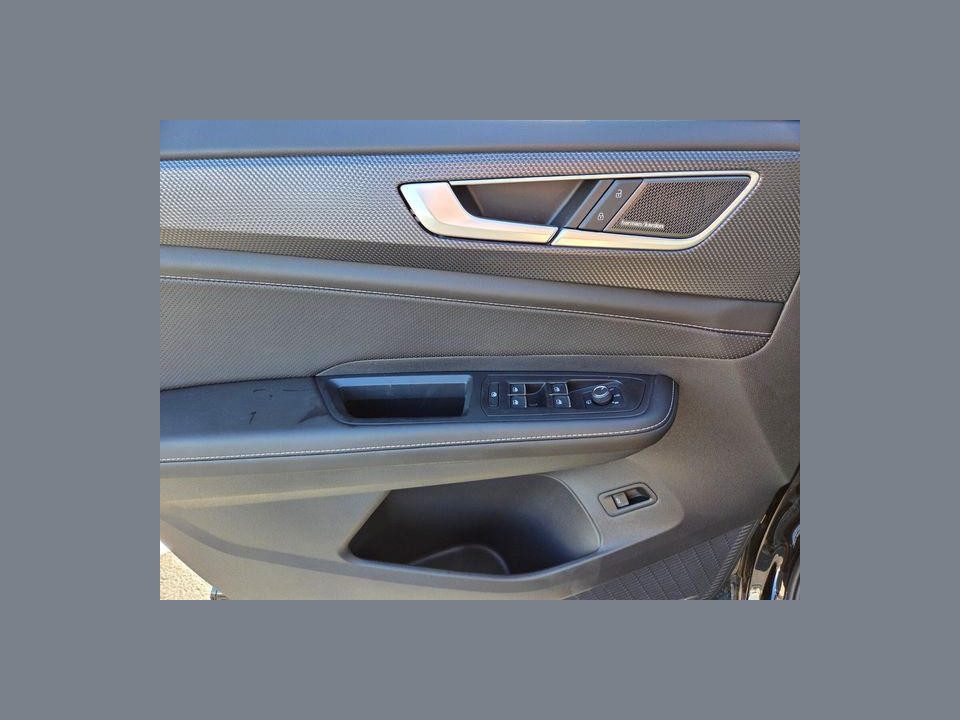 2026 Volkswagen Atlas Cross Sport SEL Premium R-Line