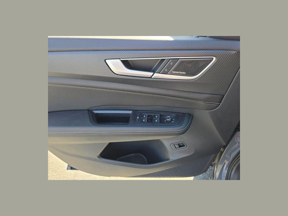 2026 Volkswagen Atlas Cross Sport SEL Premium R-Line