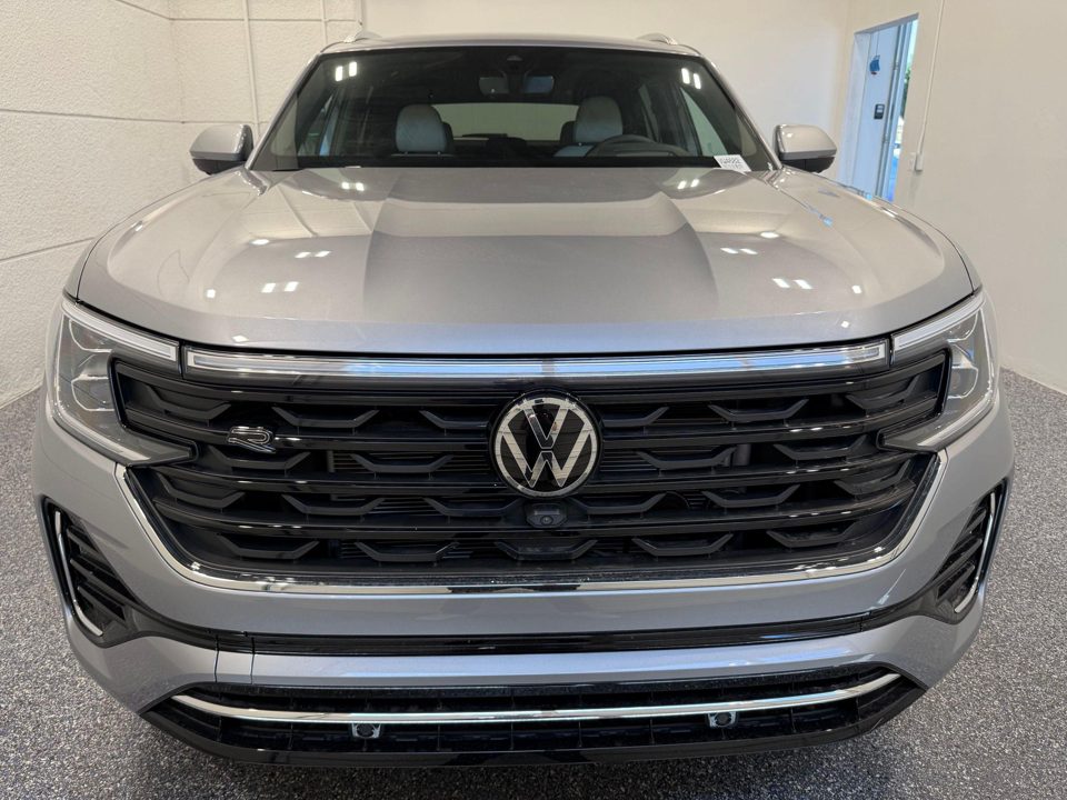 2026 Volkswagen Atlas Cross Sport SEL Premium R-Line