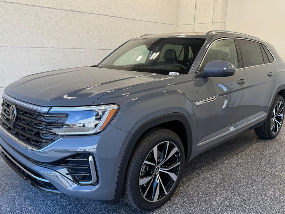 2026 Volkswagen Atlas Cross Sport SEL Premium R-Line